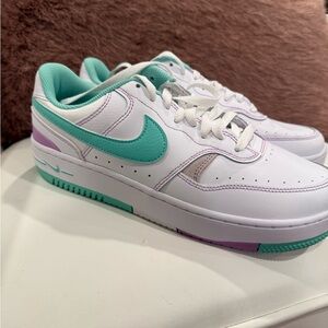 Nike White and Mint Green Sneakers with Lavender Accents
